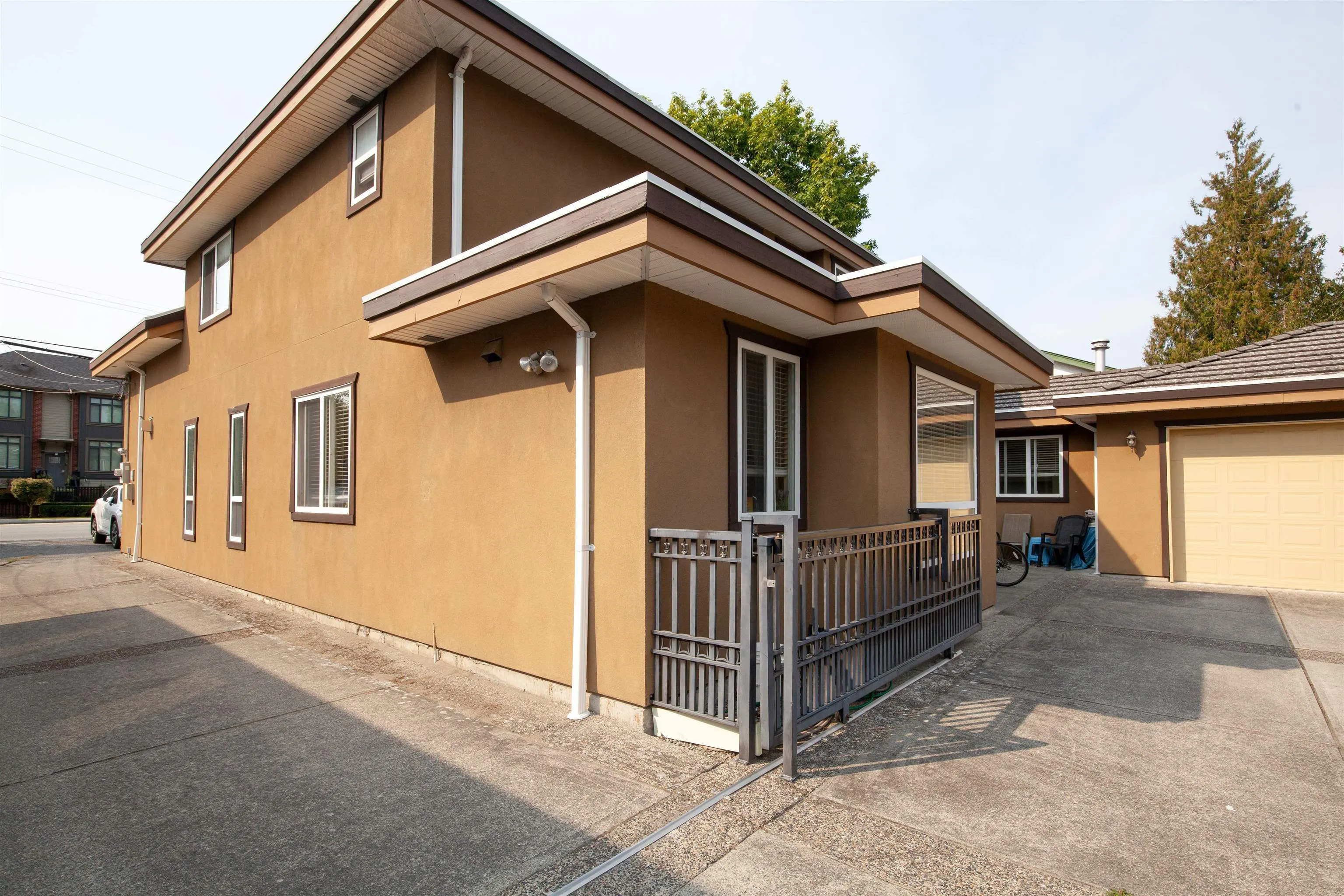 9380 No 3 Road