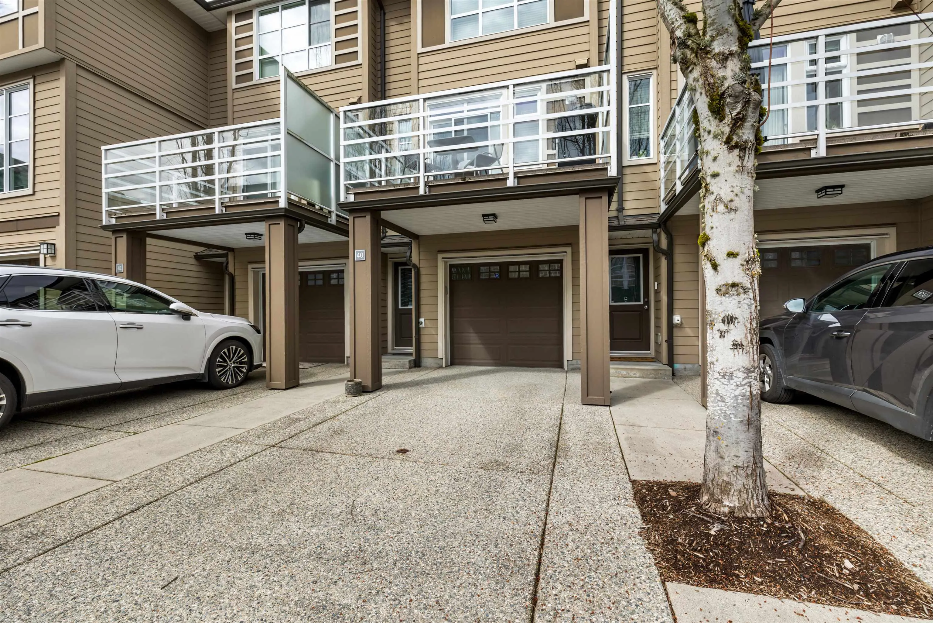 15405 31 Avenue #40