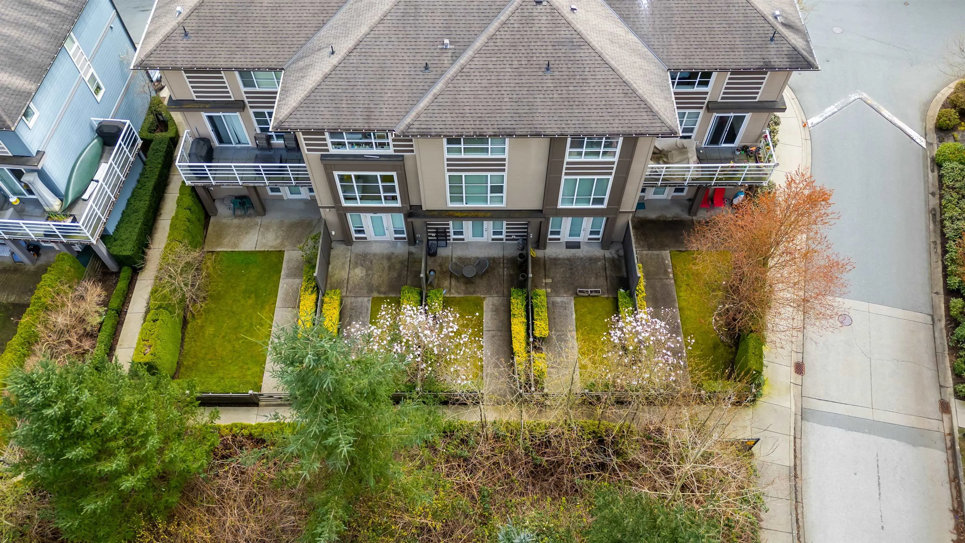 15405 31 Avenue #40