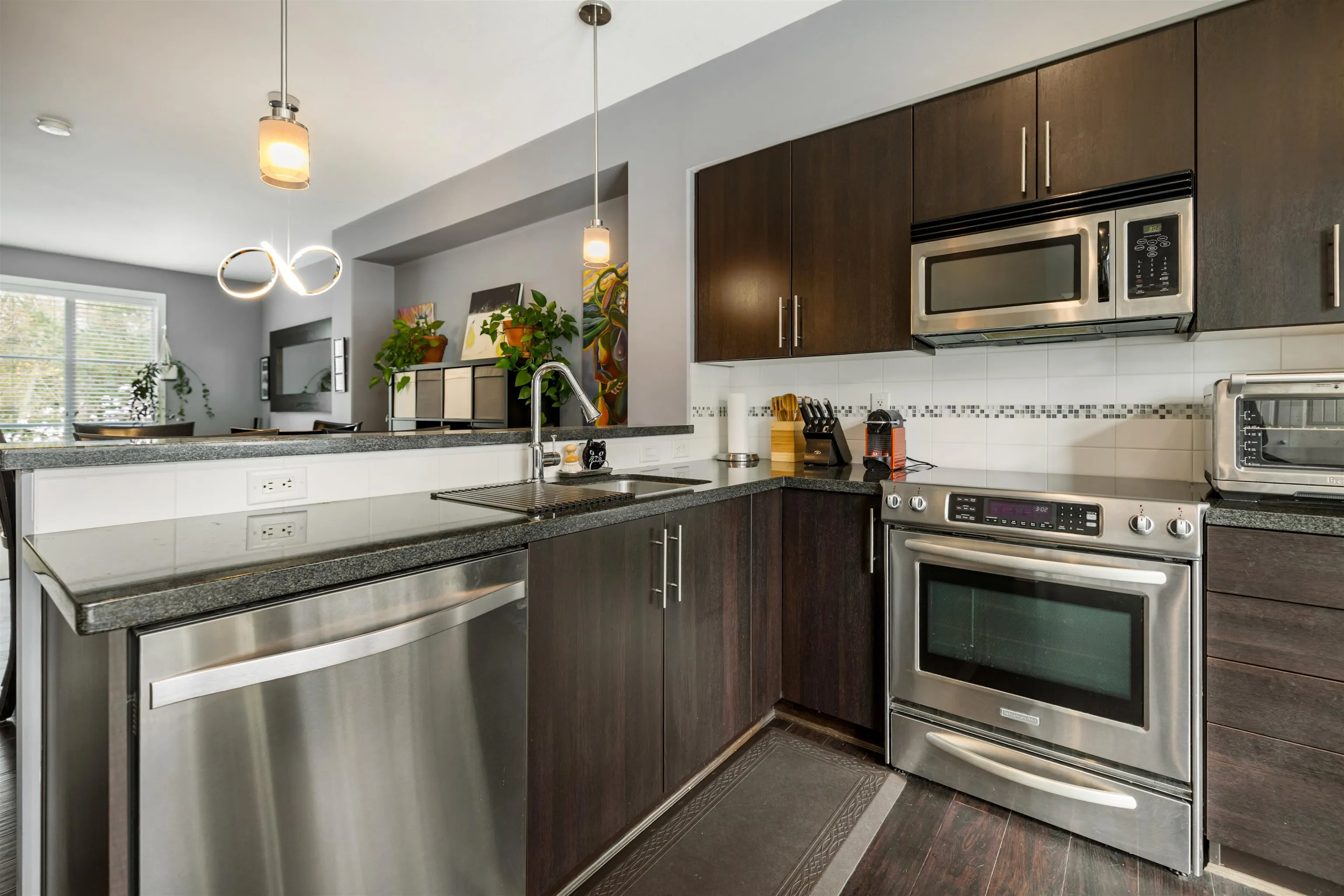 15405 31 Avenue #40