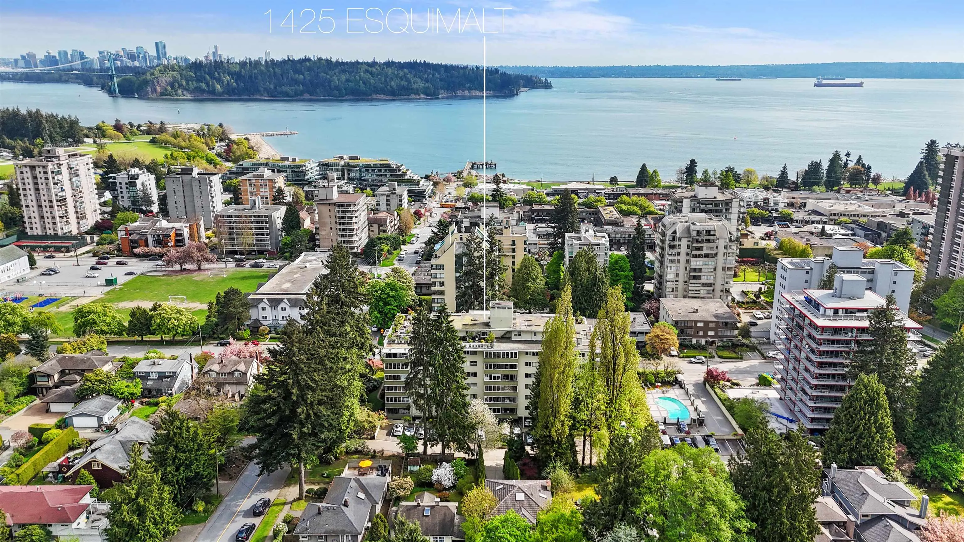 1425 Esquimalt Avenue #212