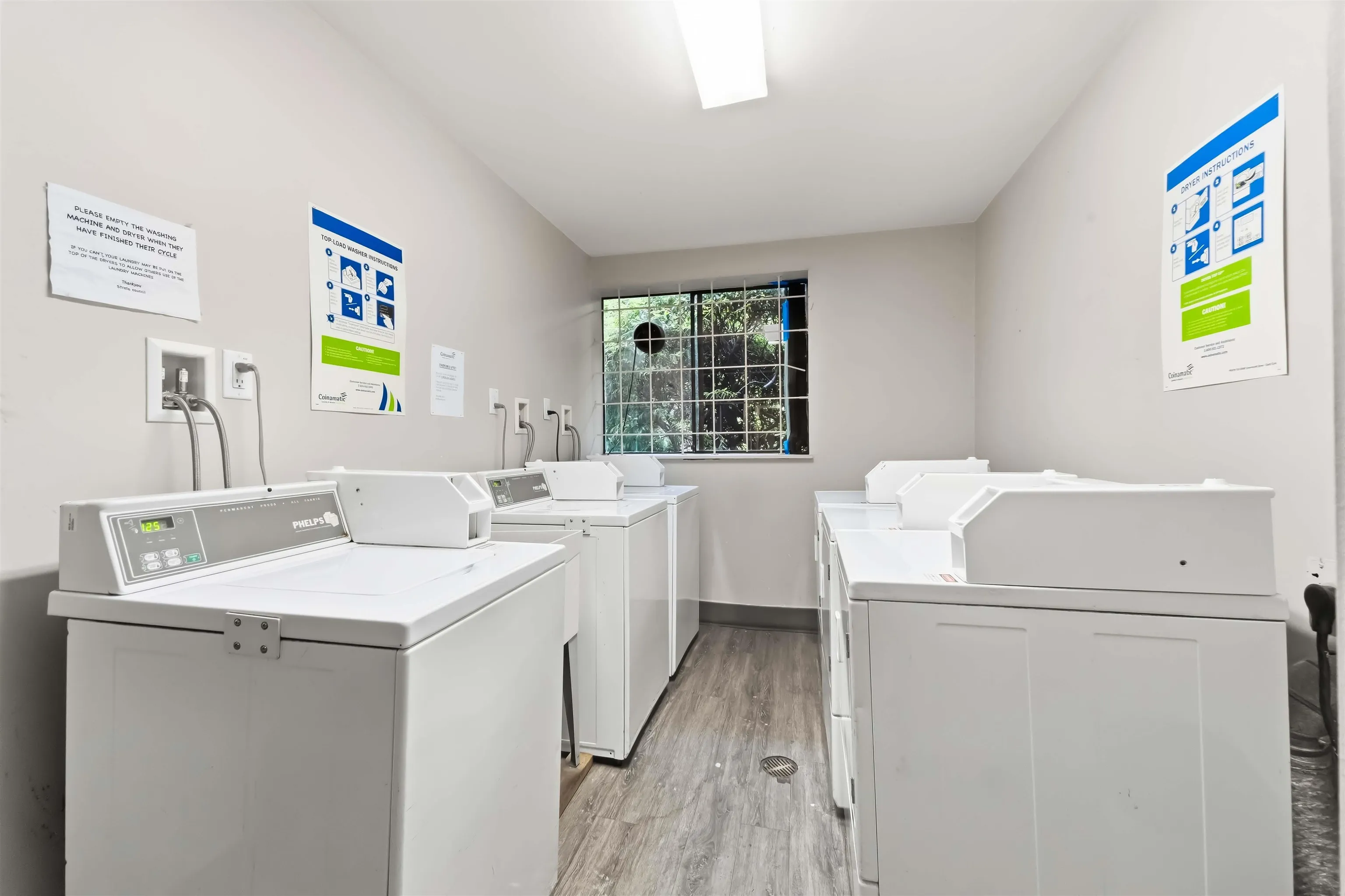 211 W 3rd Street #302