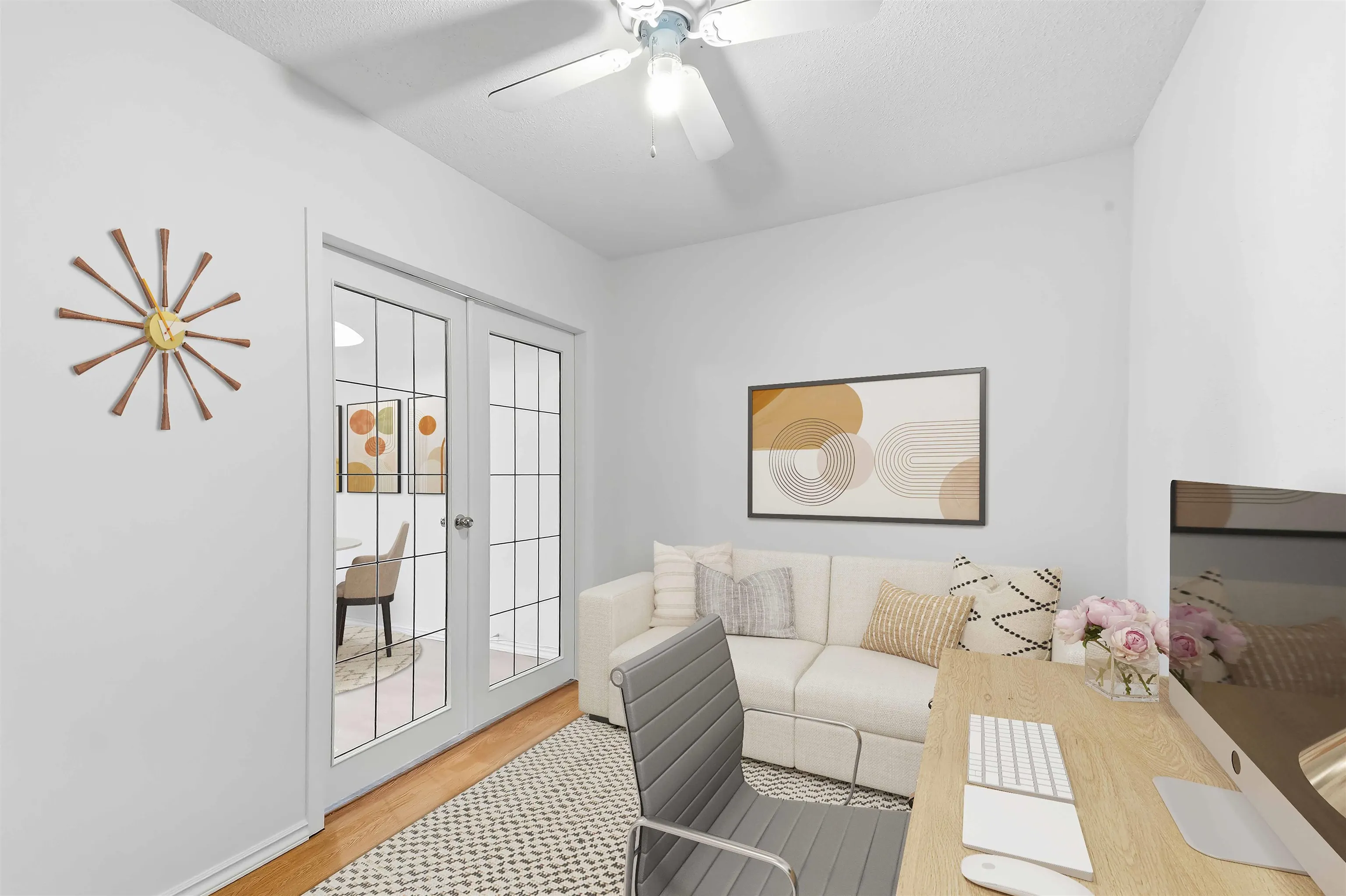 211 W 3rd Street #302