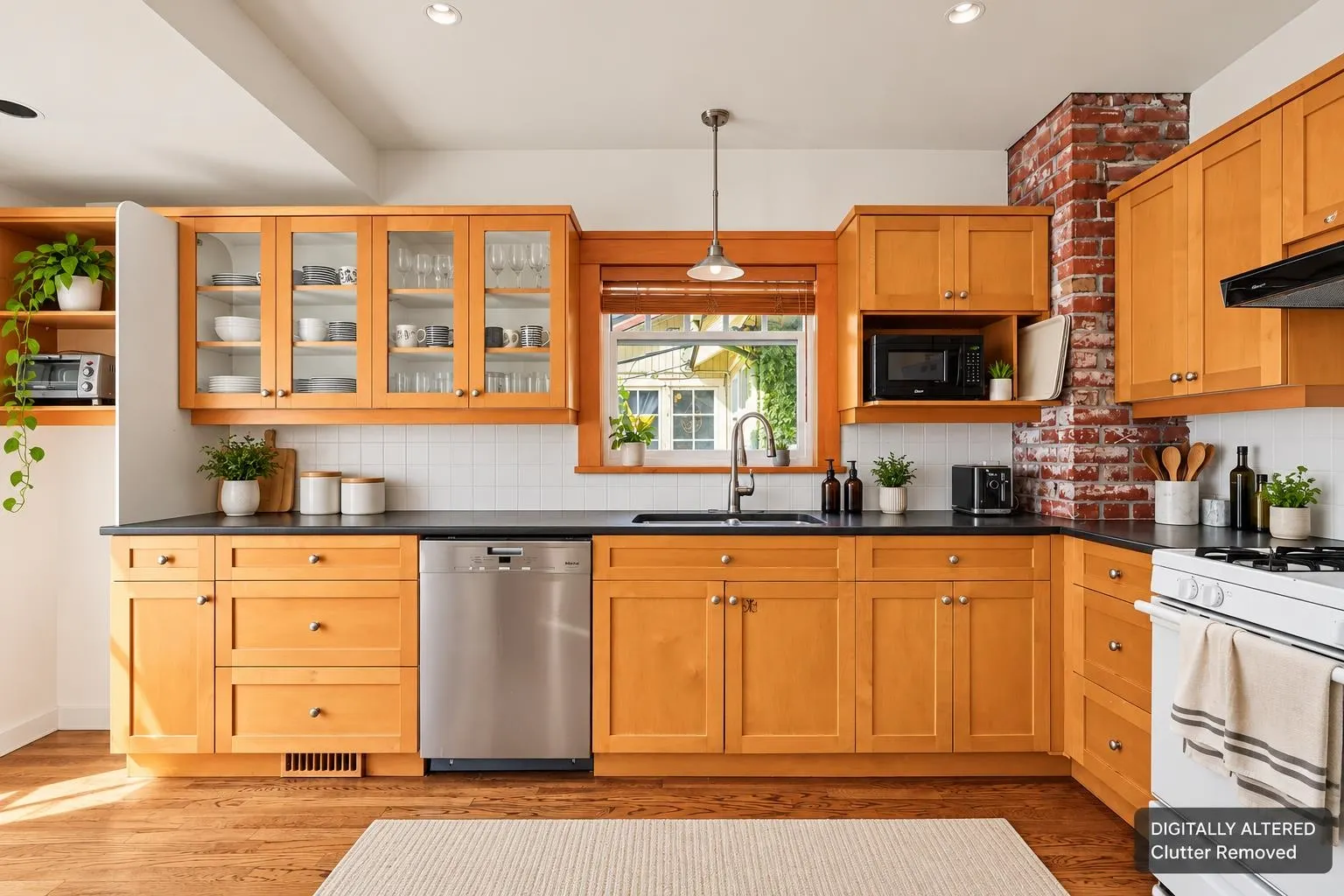 462 W 19th Avenue