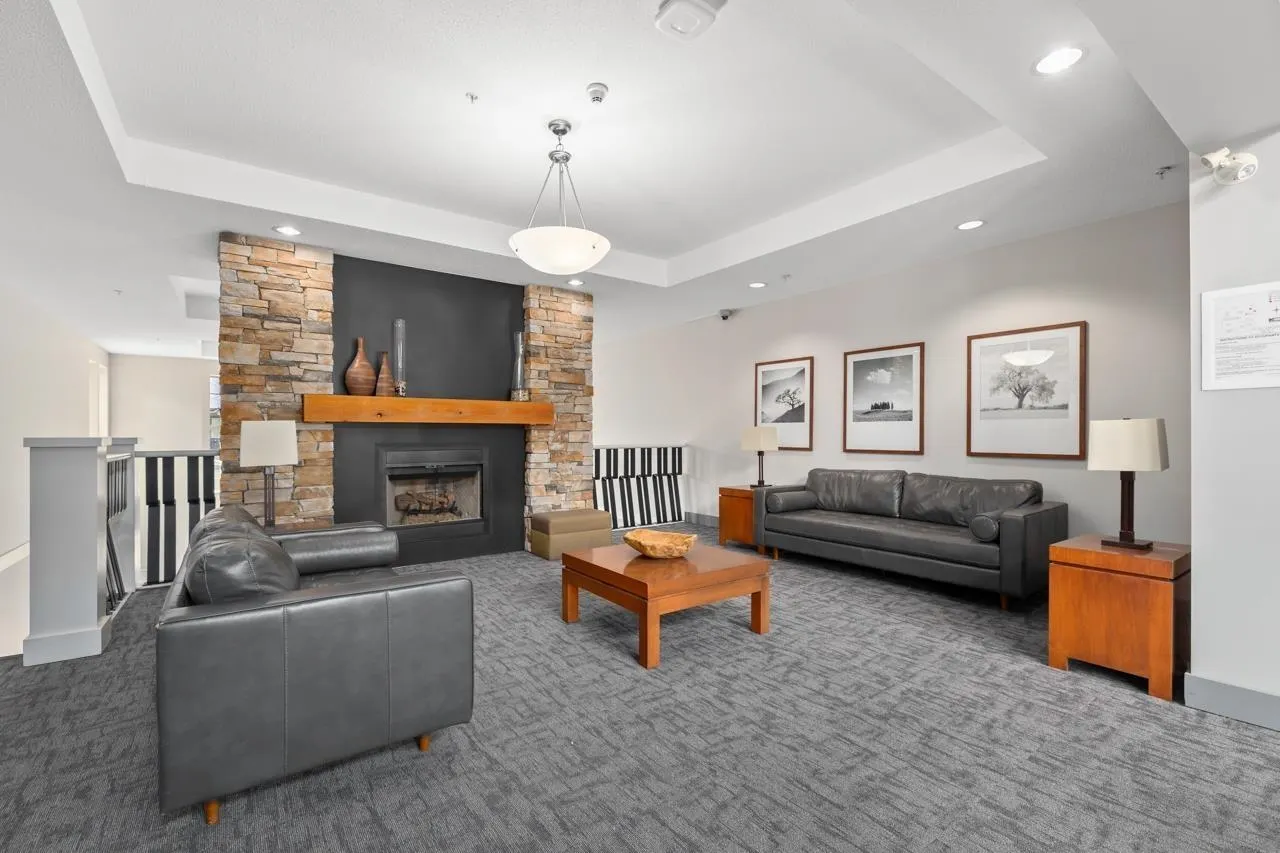 2958 Silver Springs Boulevard #210
