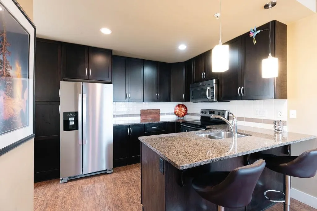 3192 Gladwin Road #203