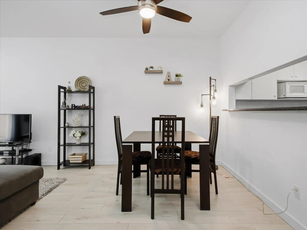 10128 132 Street #114