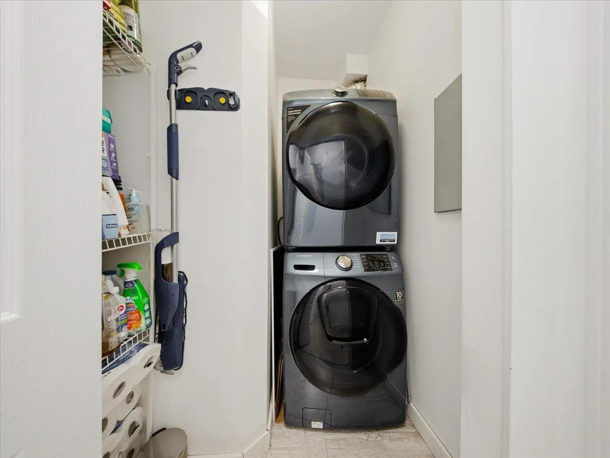 10128 132 Street #114