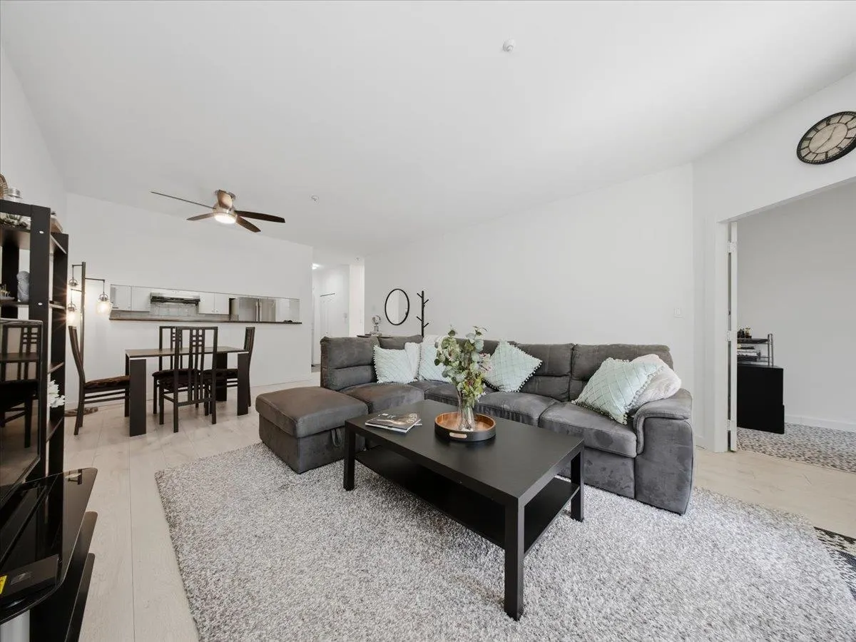 10128 132 Street #114