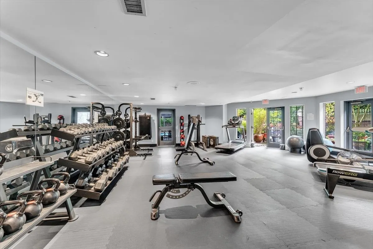 1010 Burnaby Street #701