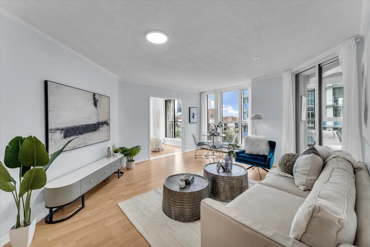 1010 Burnaby Street #701