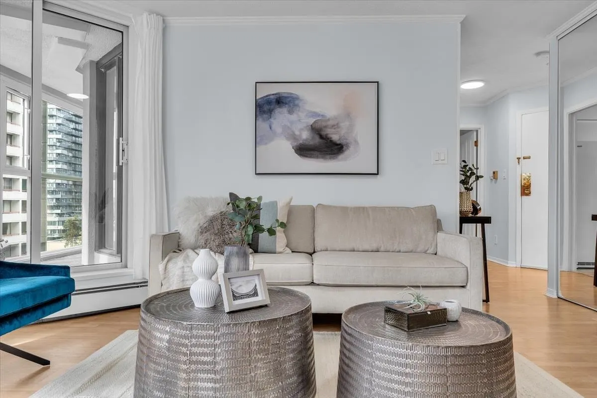 1010 Burnaby Street #701