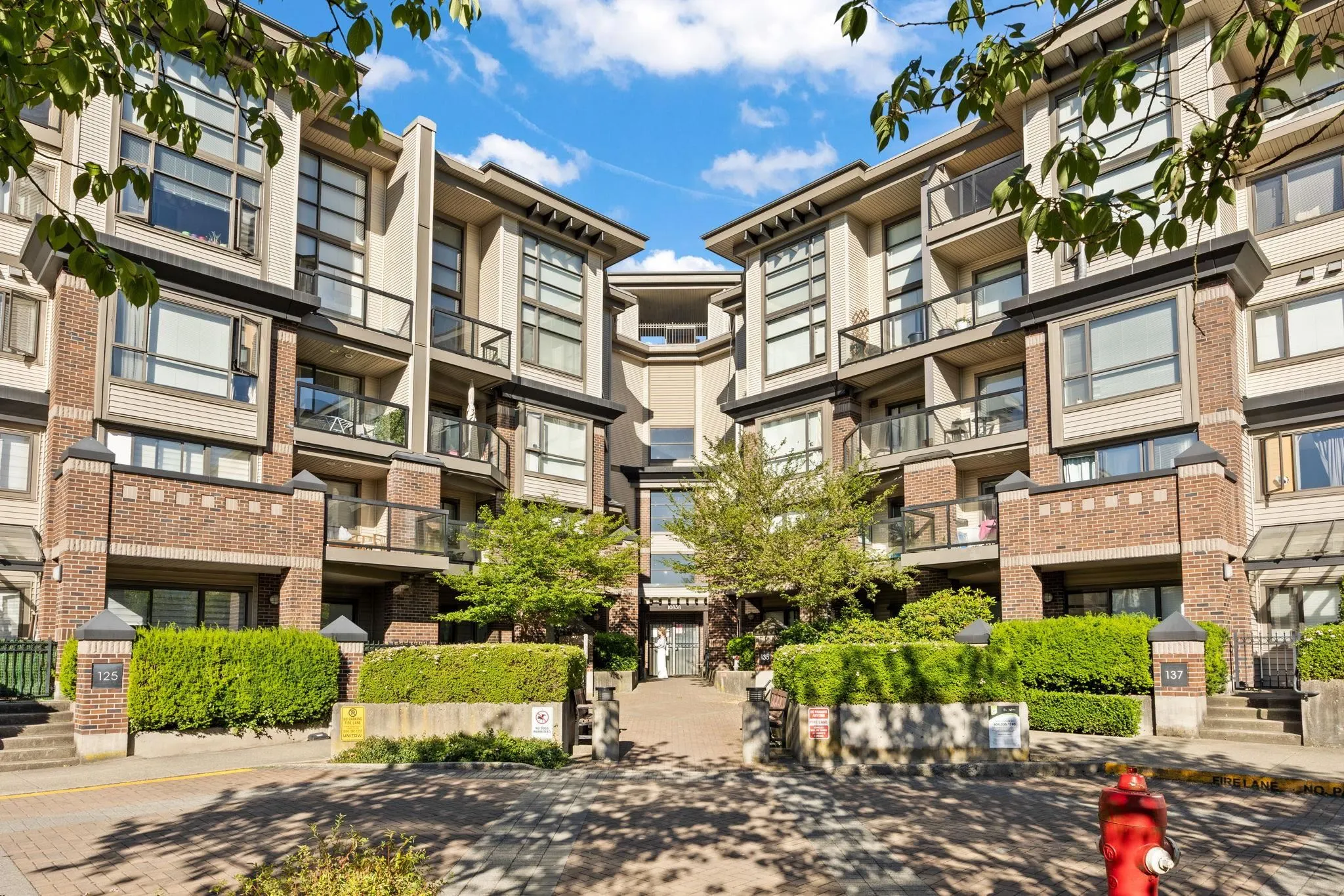 10838 City Pkwy Drive #432