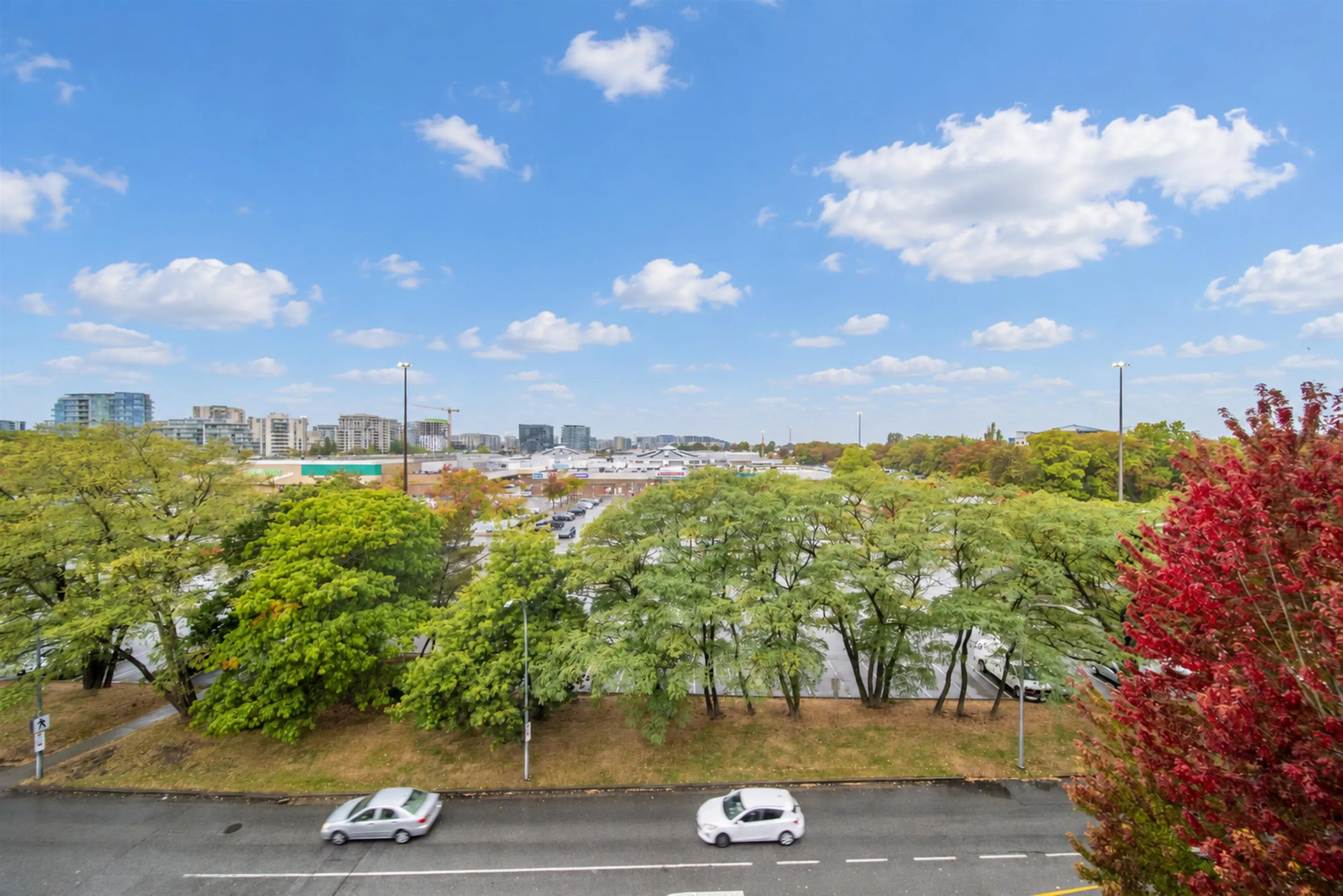 5088 Kwantlen Street #808
