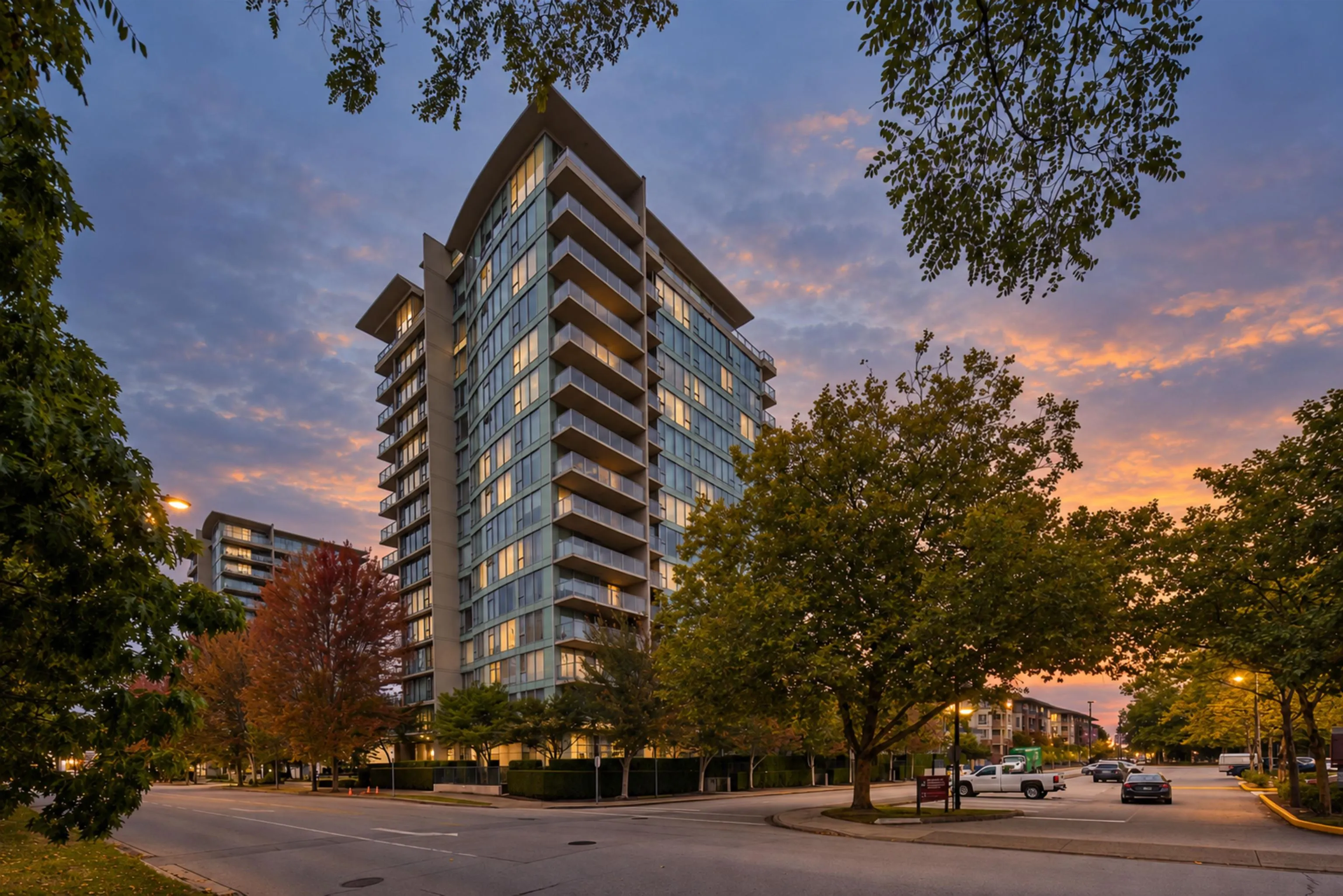 5088 Kwantlen Street #808
