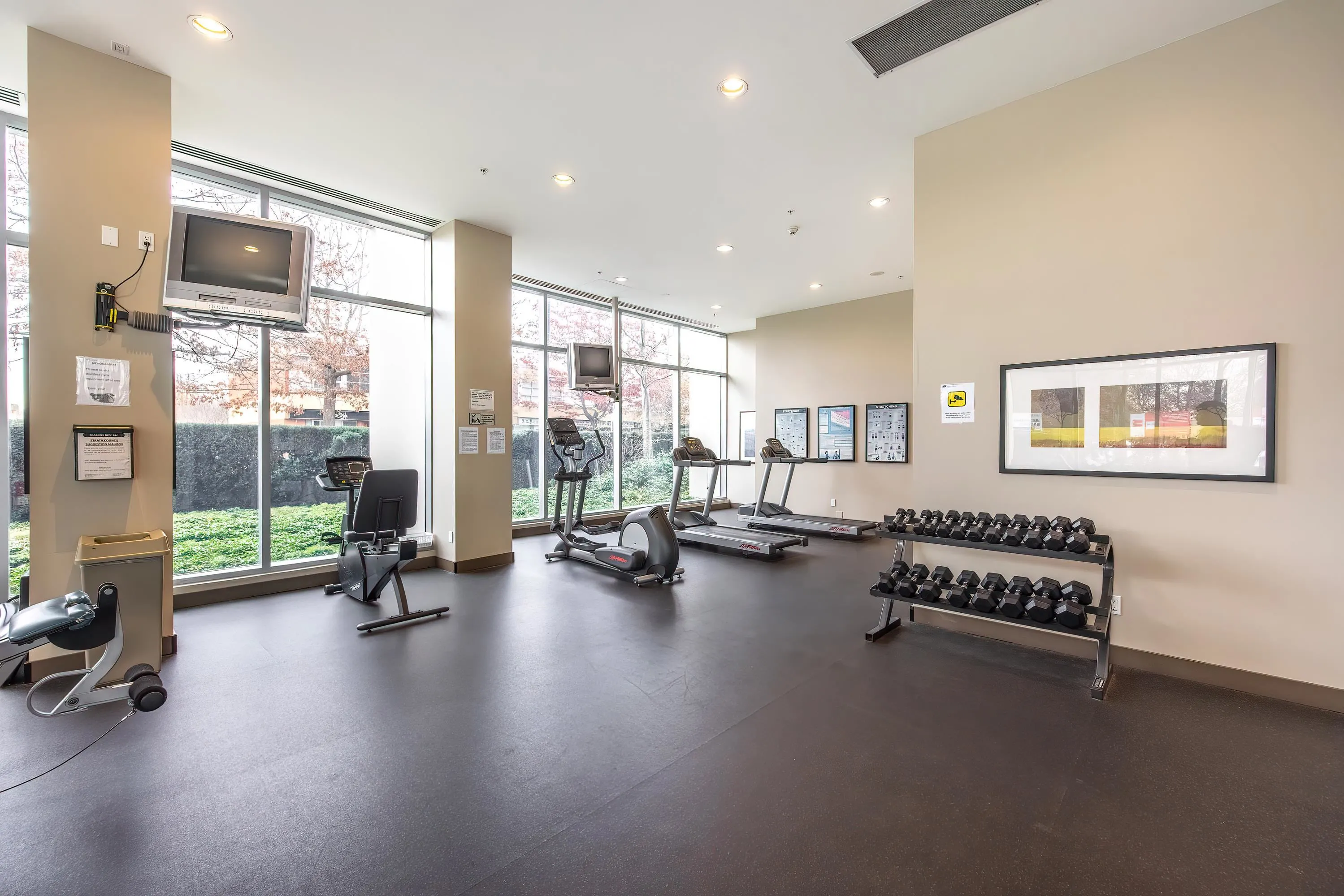 5088 Kwantlen Street #808