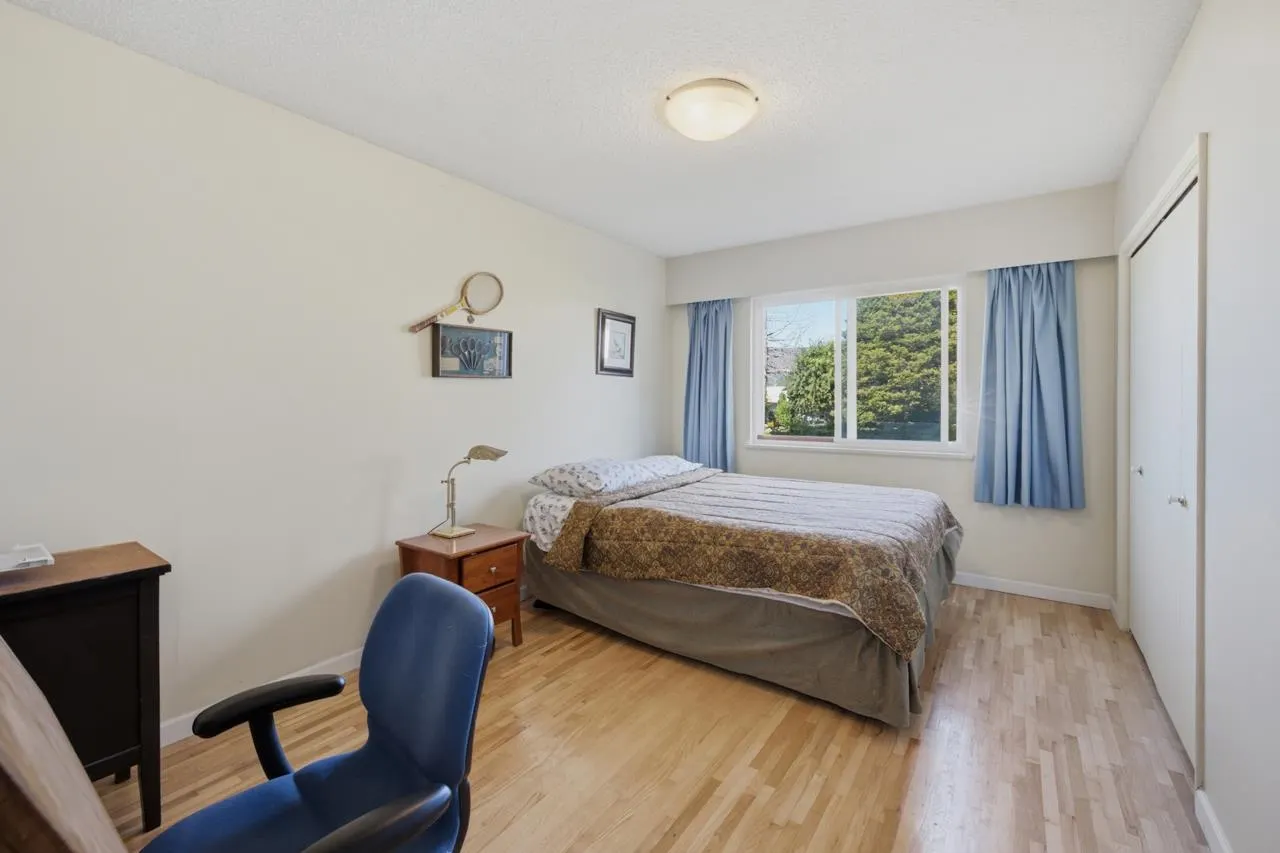 1040 Parker Street #1