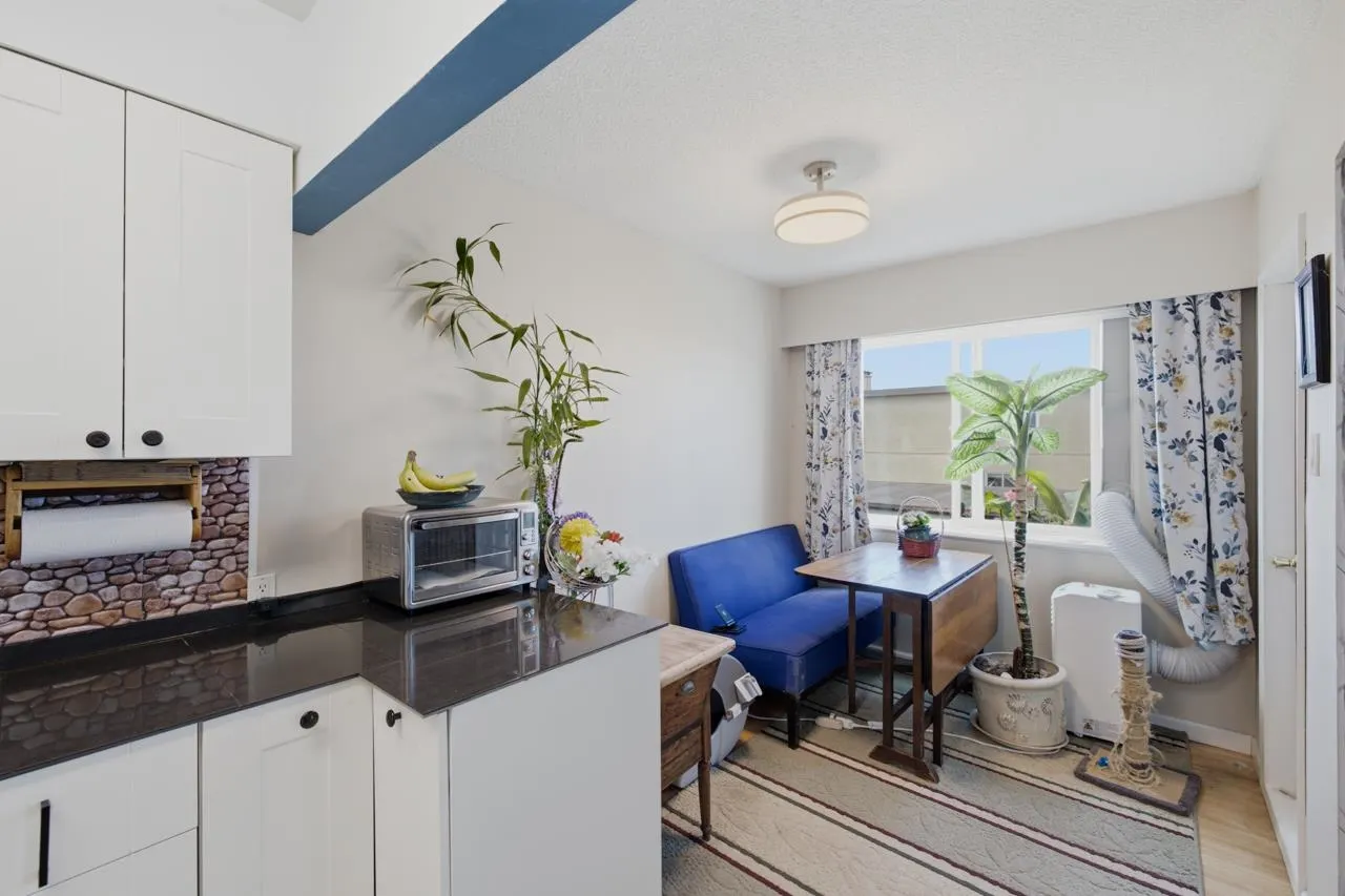1040 Parker Street #1