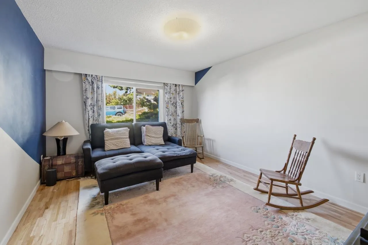 1040 Parker Street #1