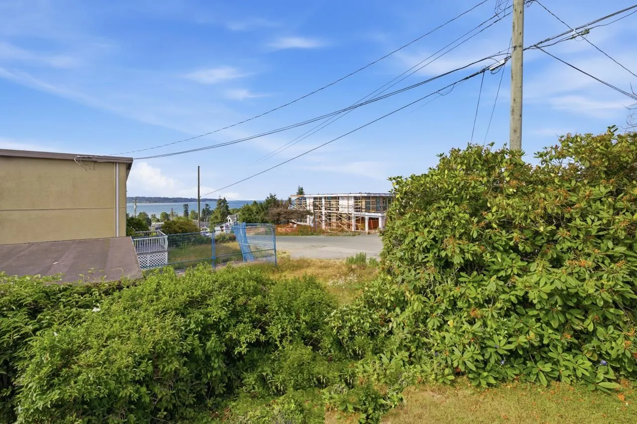 1040 Parker Street #1