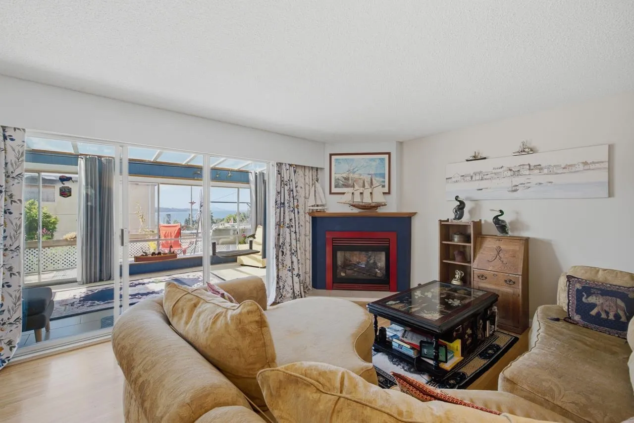 1040 Parker Street #1