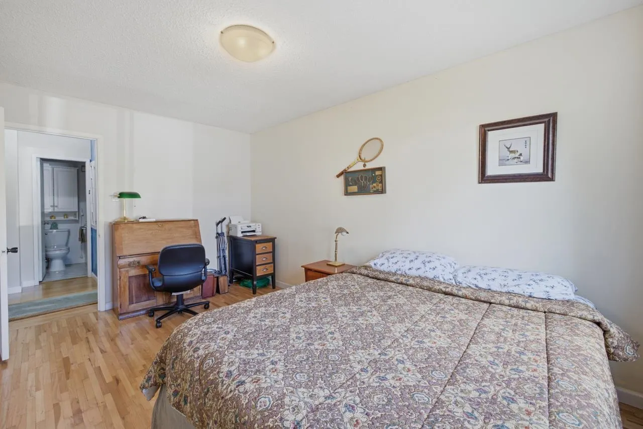 1040 Parker Street #1
