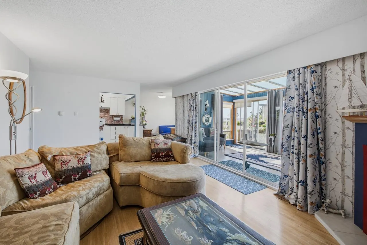 1040 Parker Street #1