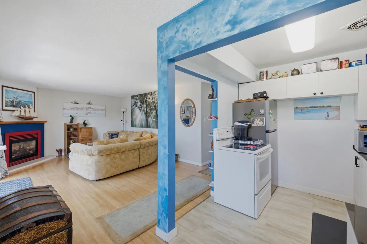 1040 Parker Street #1
