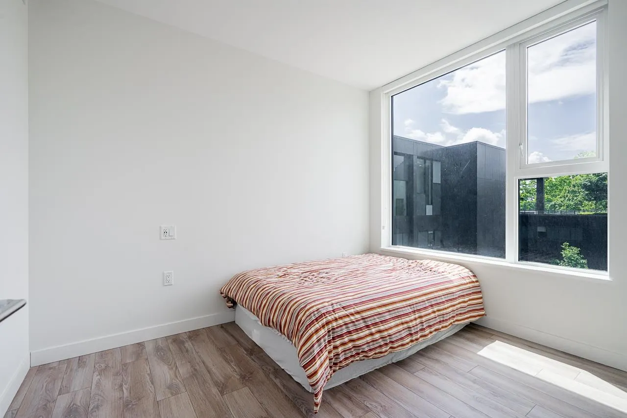 6699 Dunblane Avenue #301