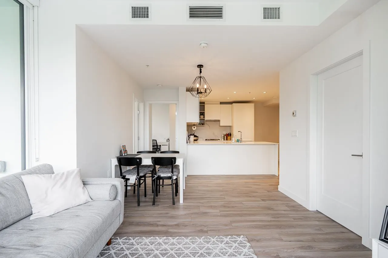 6699 Dunblane Avenue #301