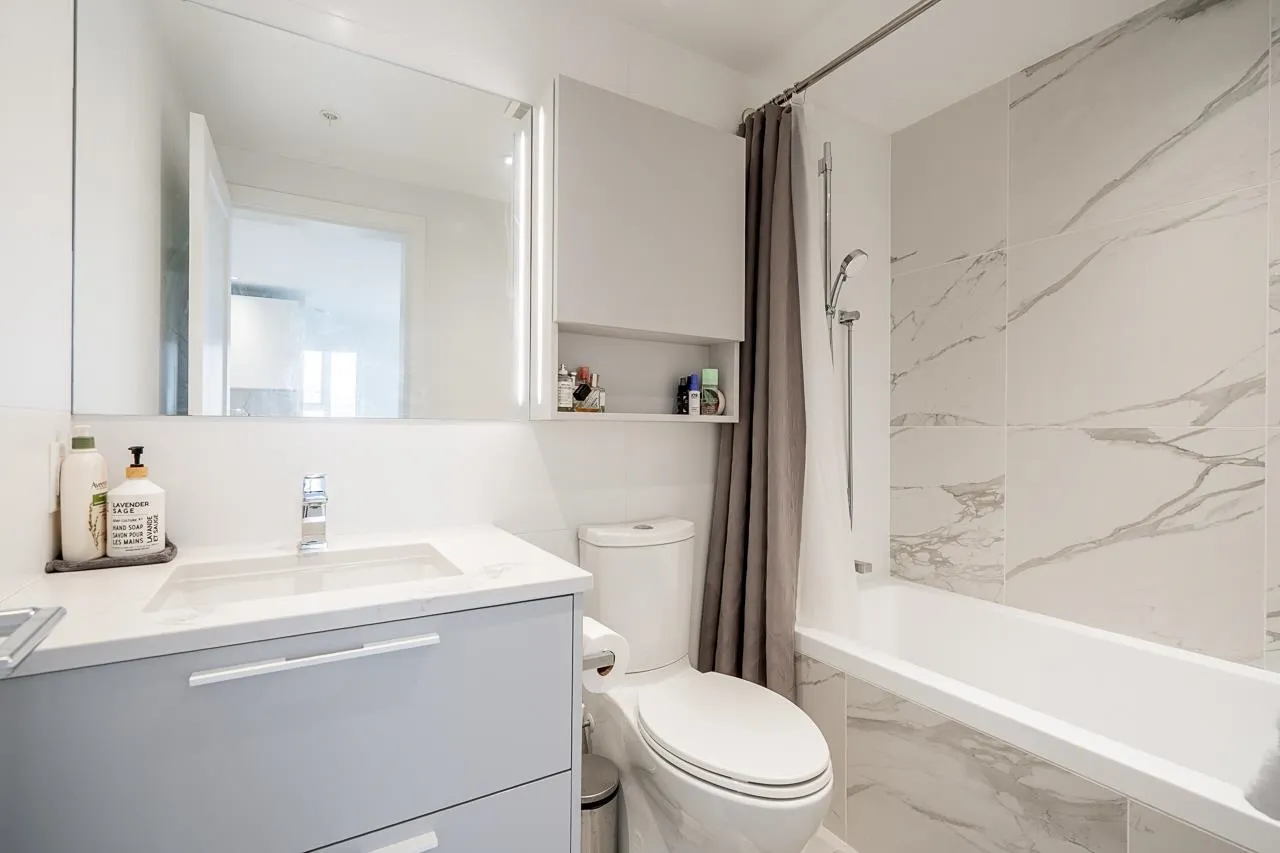 6699 Dunblane Avenue #301
