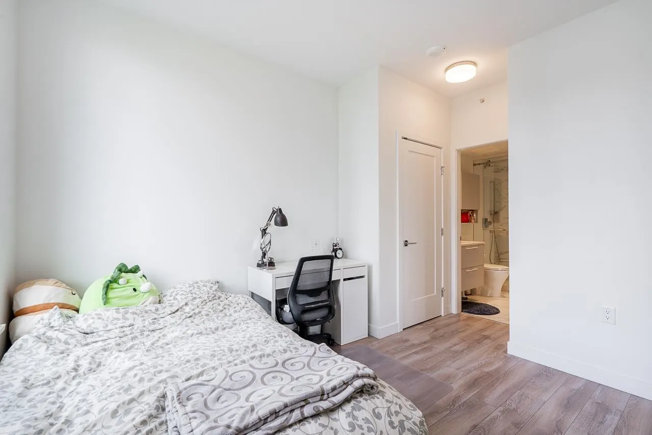 6699 Dunblane Avenue #301