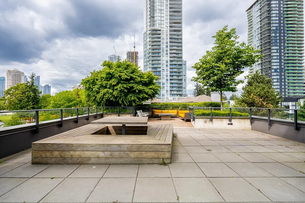 6699 Dunblane Avenue #301