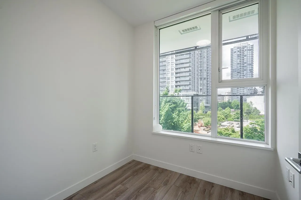 6699 Dunblane Avenue #301