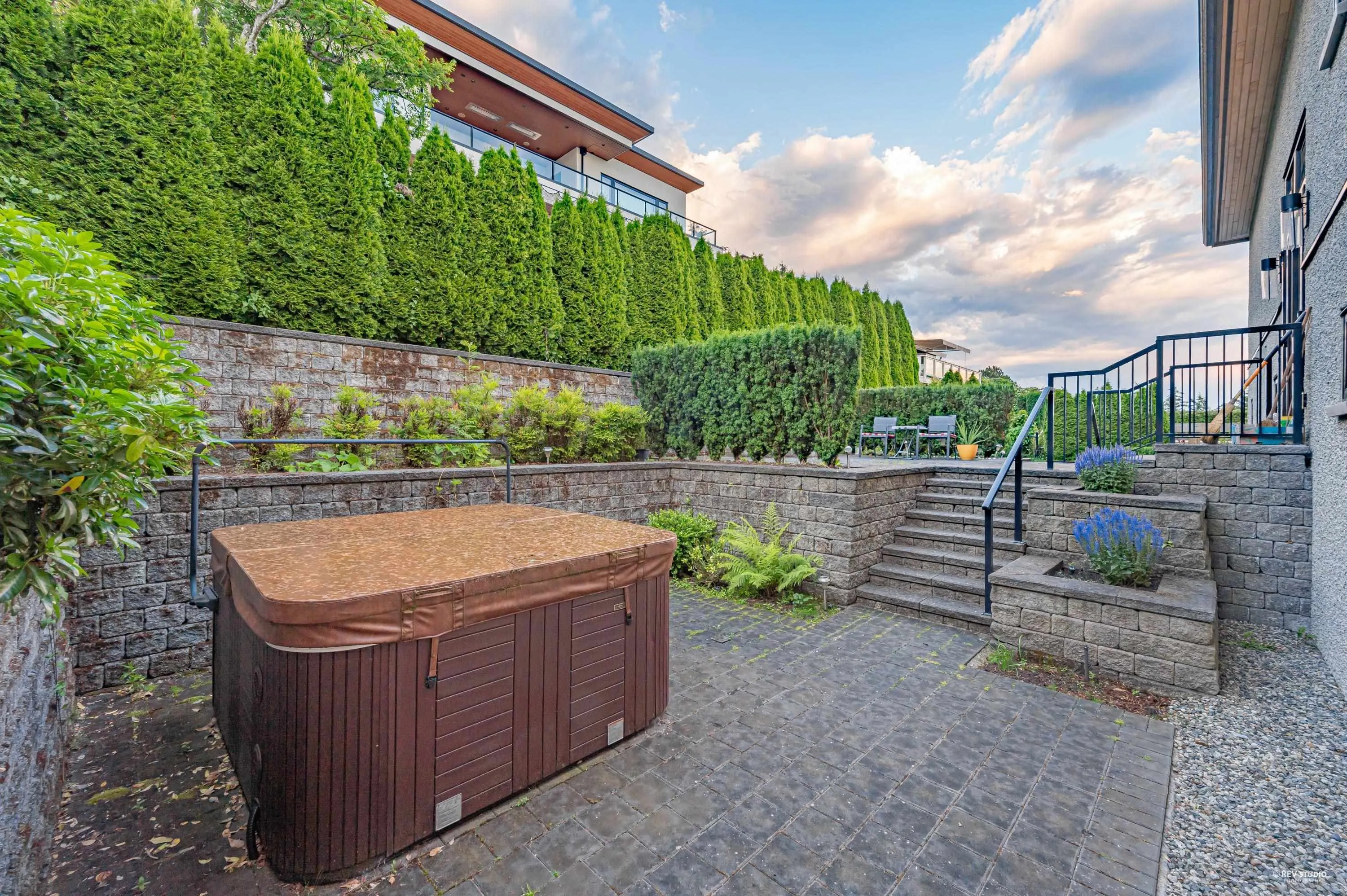 14439 Sunset Lane