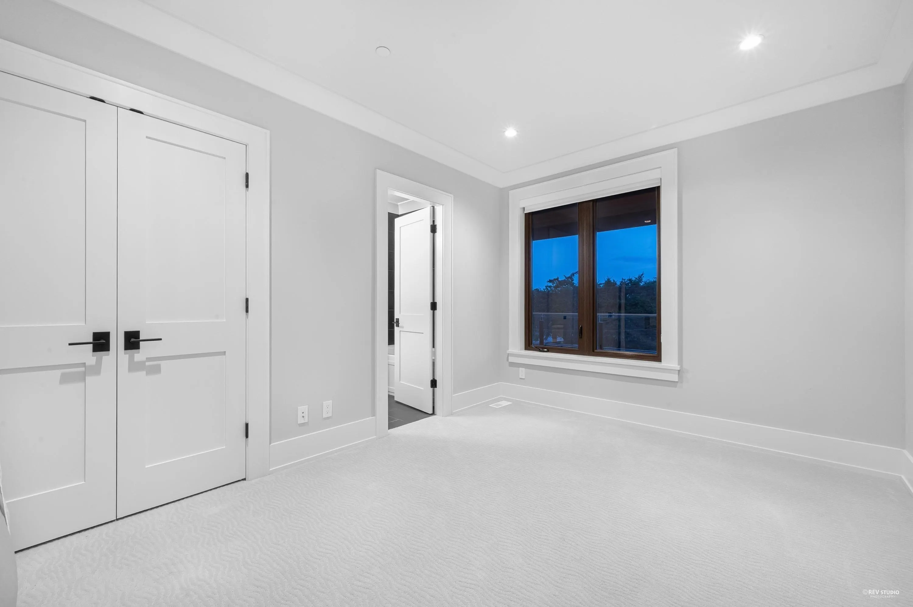 14439 Sunset Lane