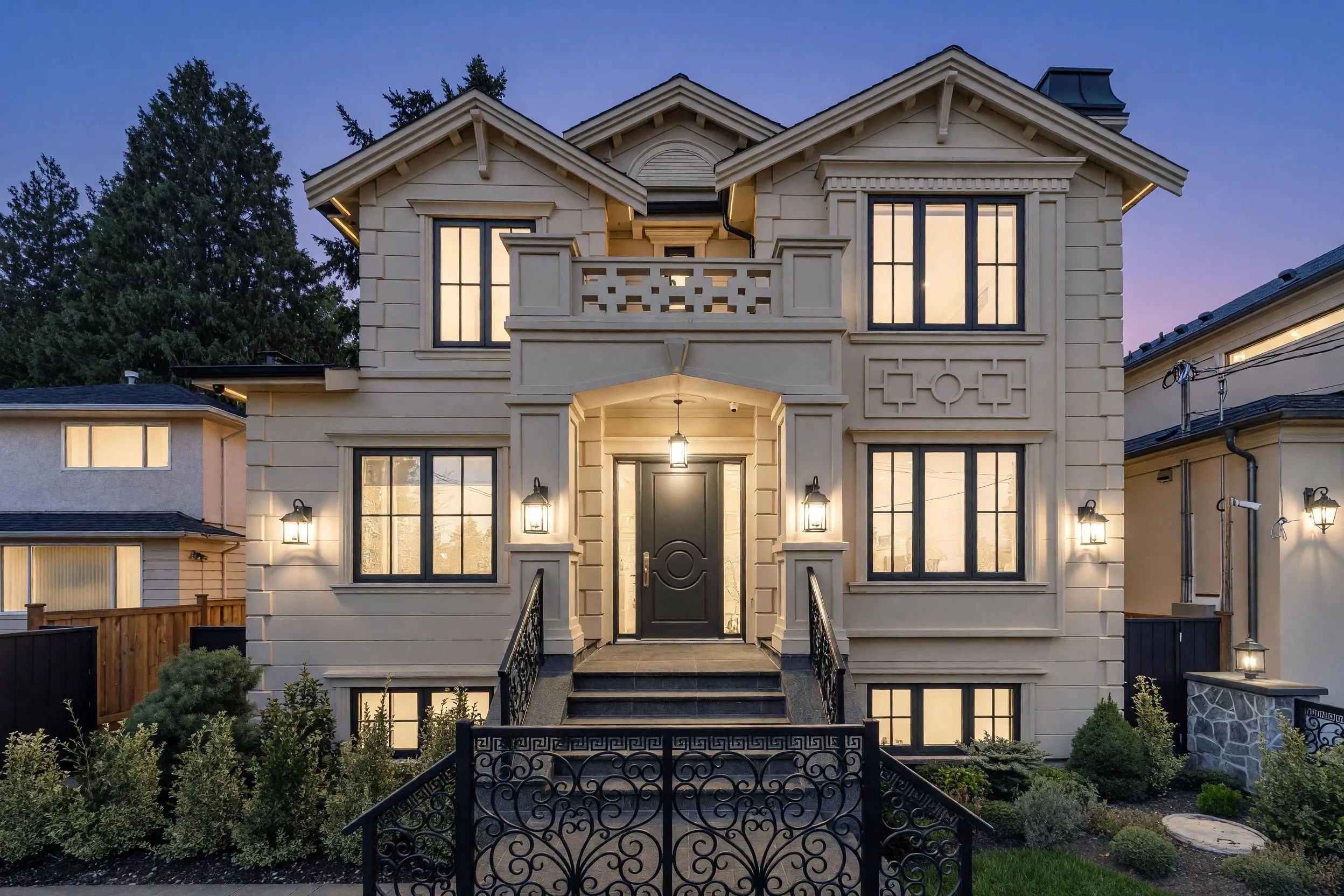 1443 W 57th Avenue