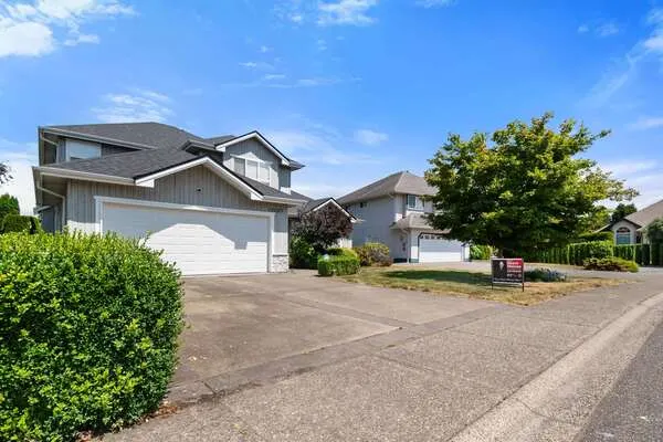 10027 Merritt Drive