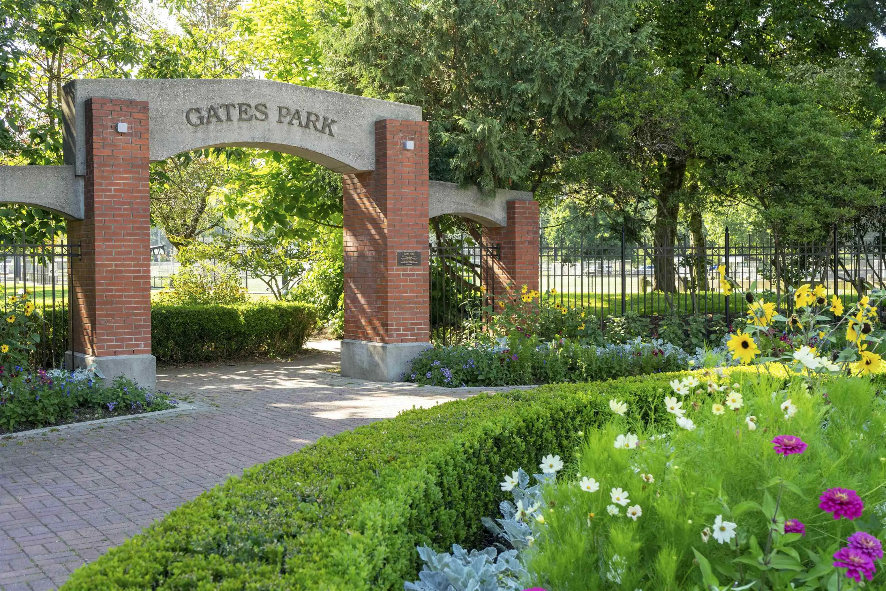 2436 Kelly Avenue #304