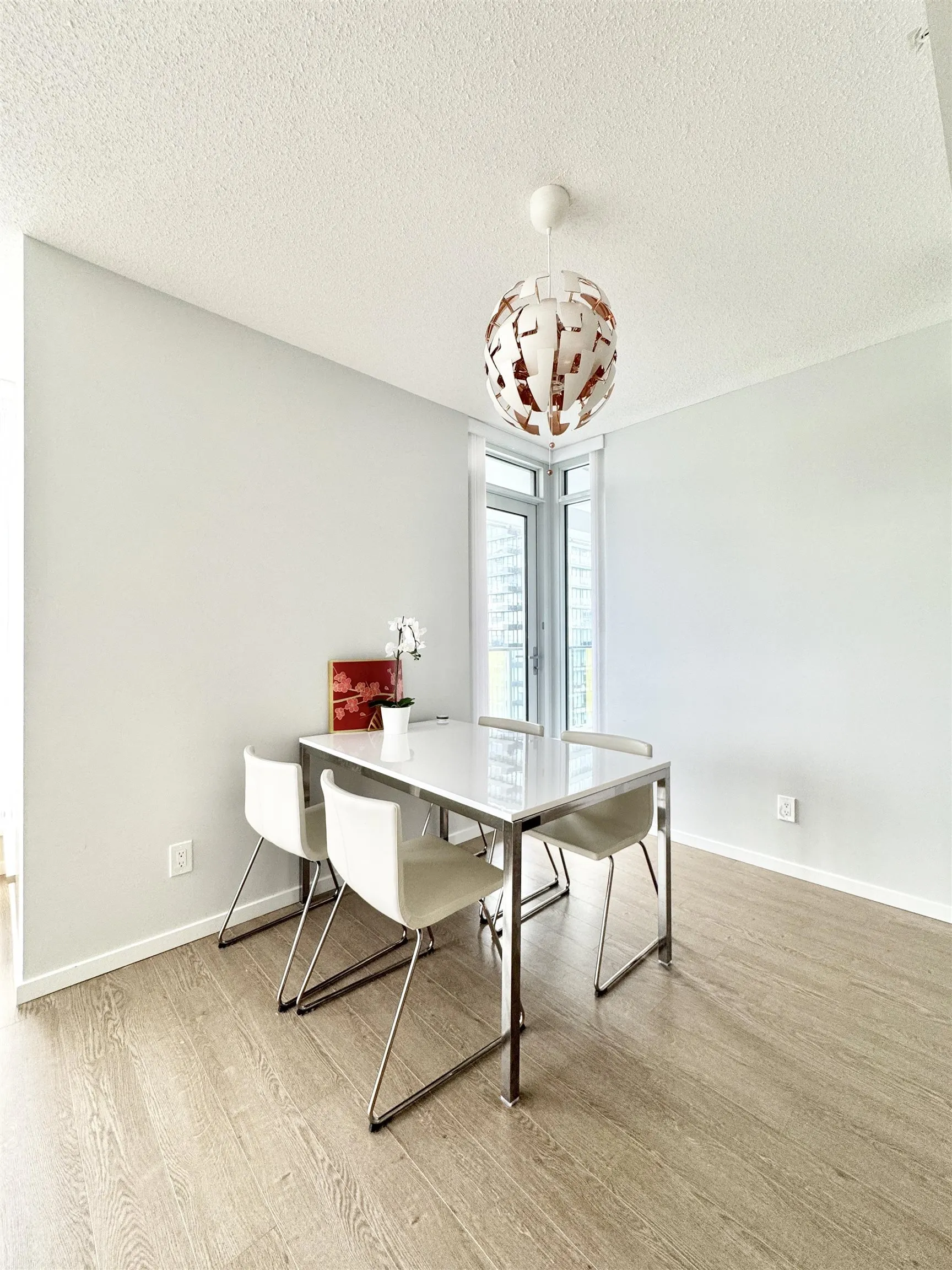 6700 Dunblane Avenue #2508
