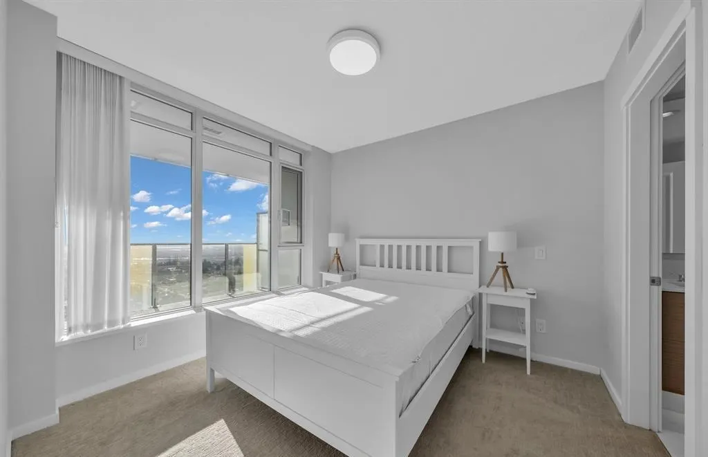 6700 Dunblane Avenue #2508