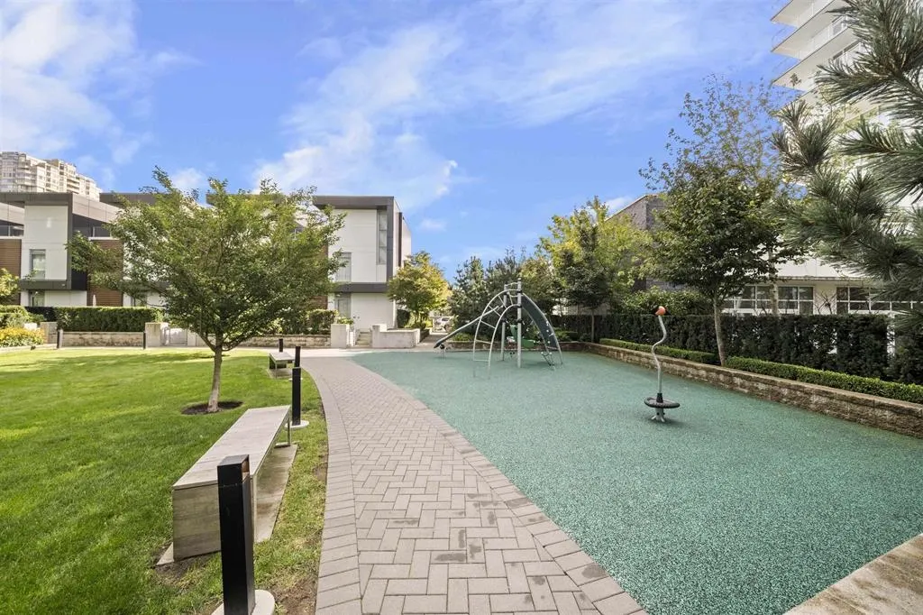 6700 Dunblane Avenue #2508