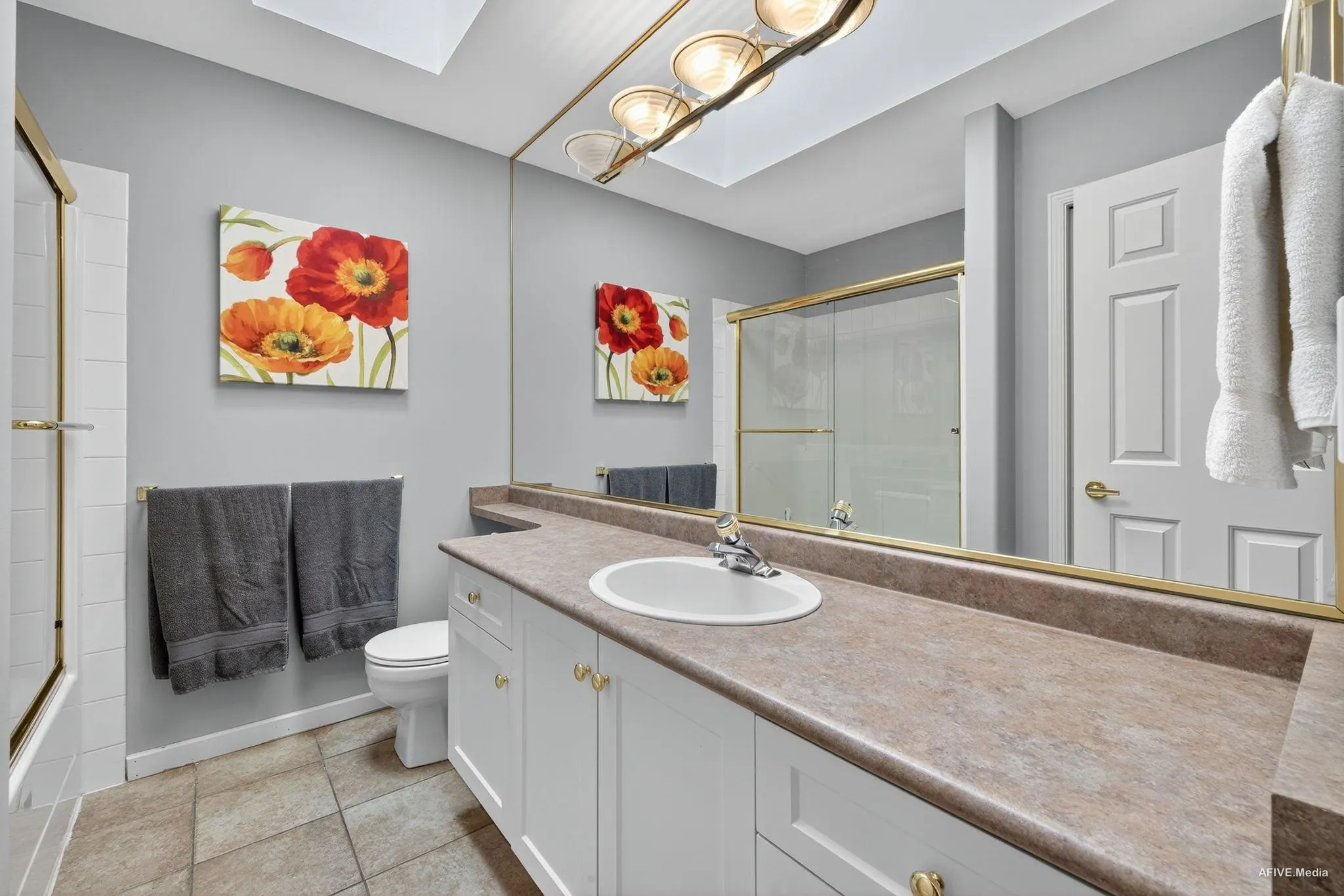 38 Timbercrest Drive