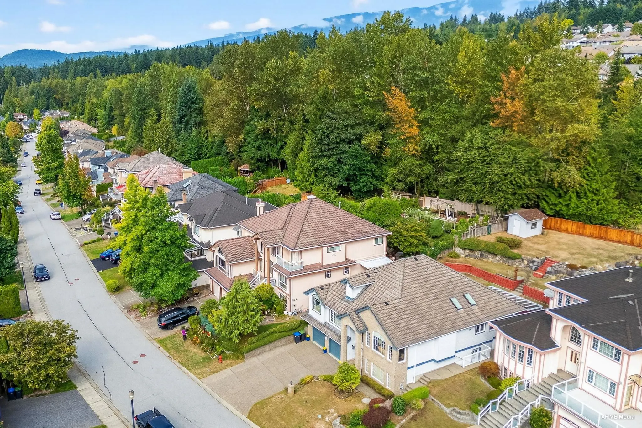 38 Timbercrest Drive