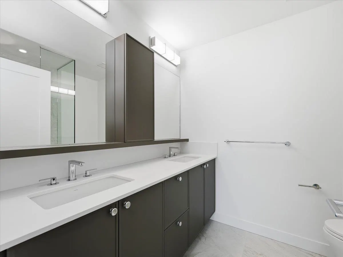 1301 Brewster Drive #117