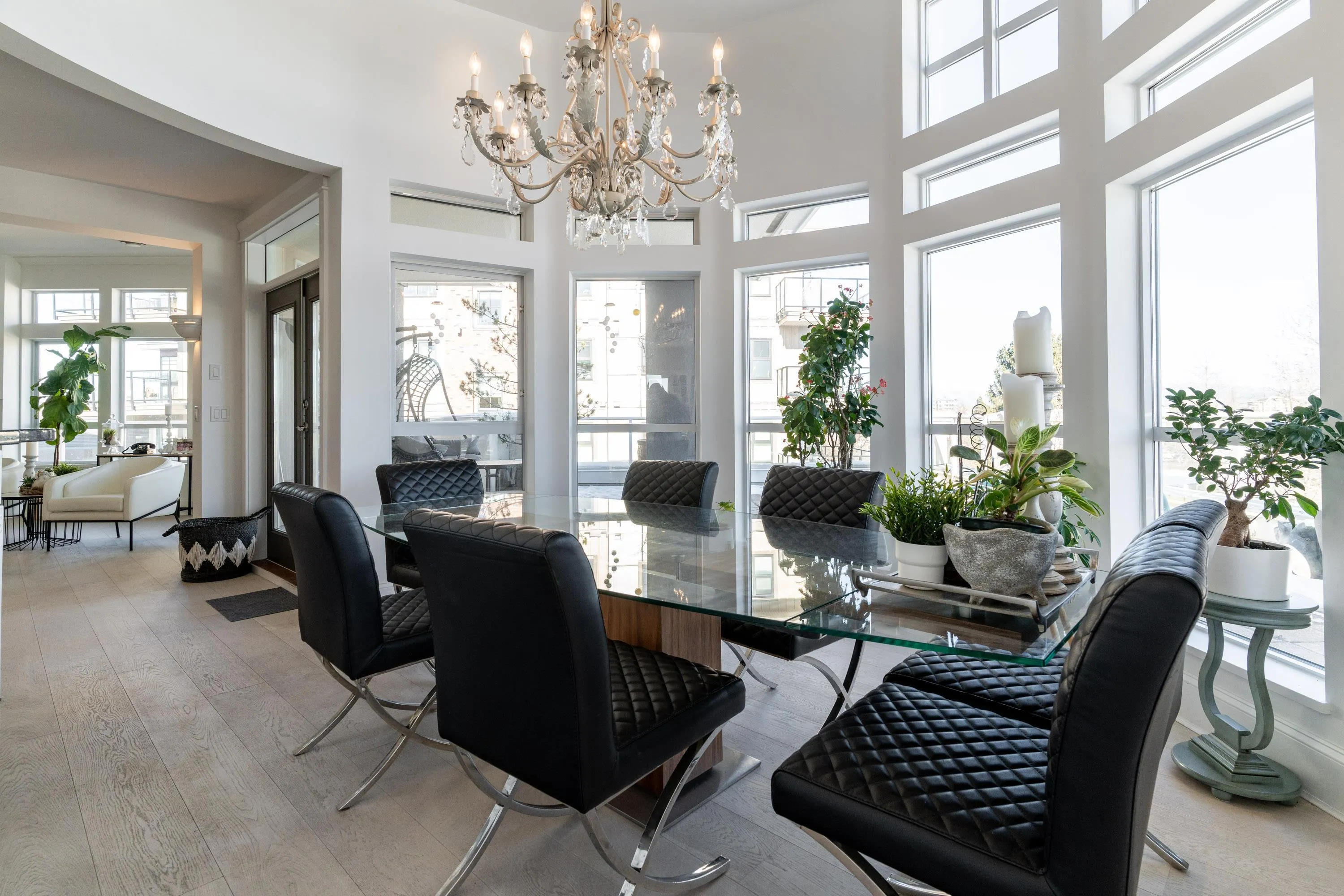 20448 Park Avenue #401