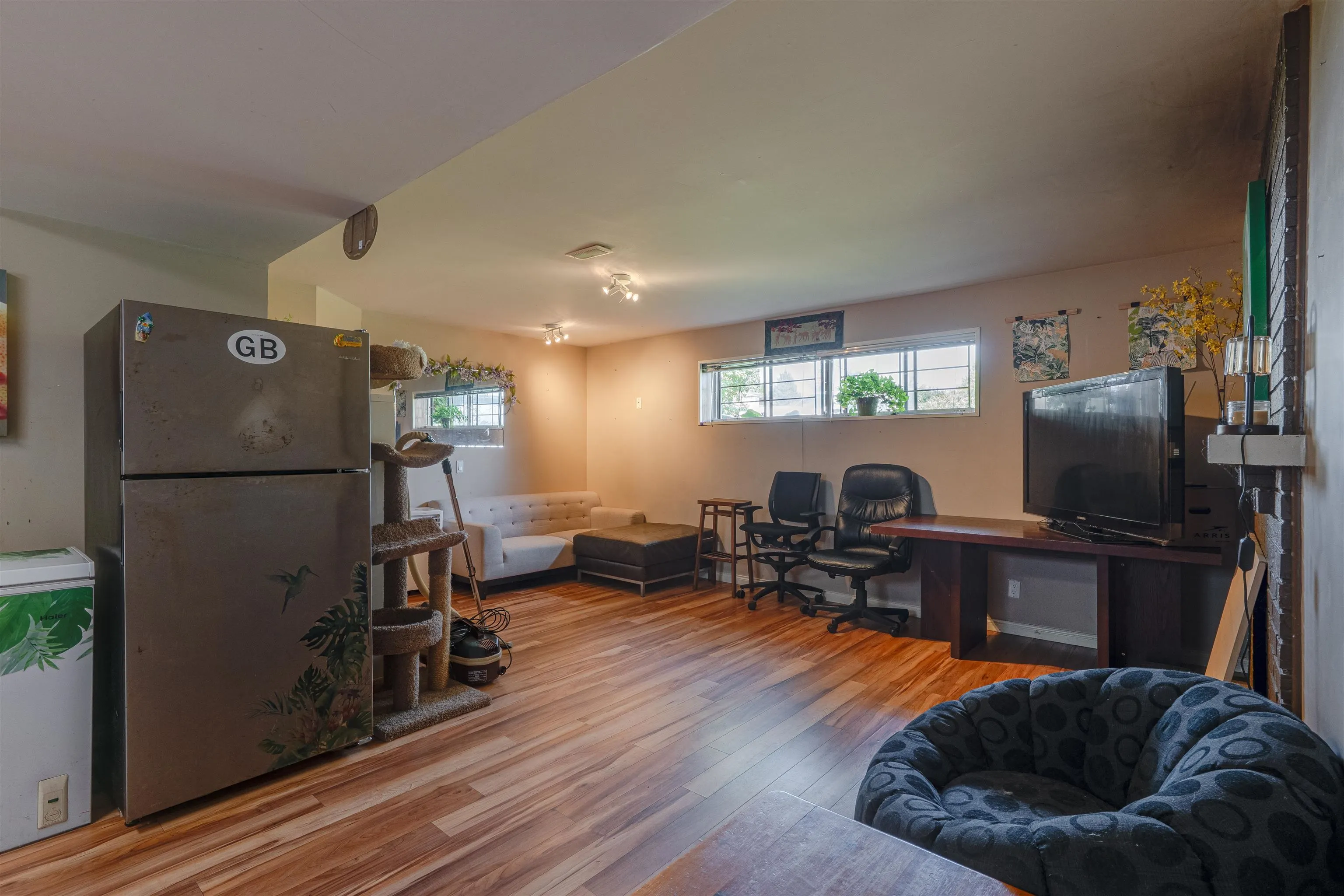 11546 Surrey Road
