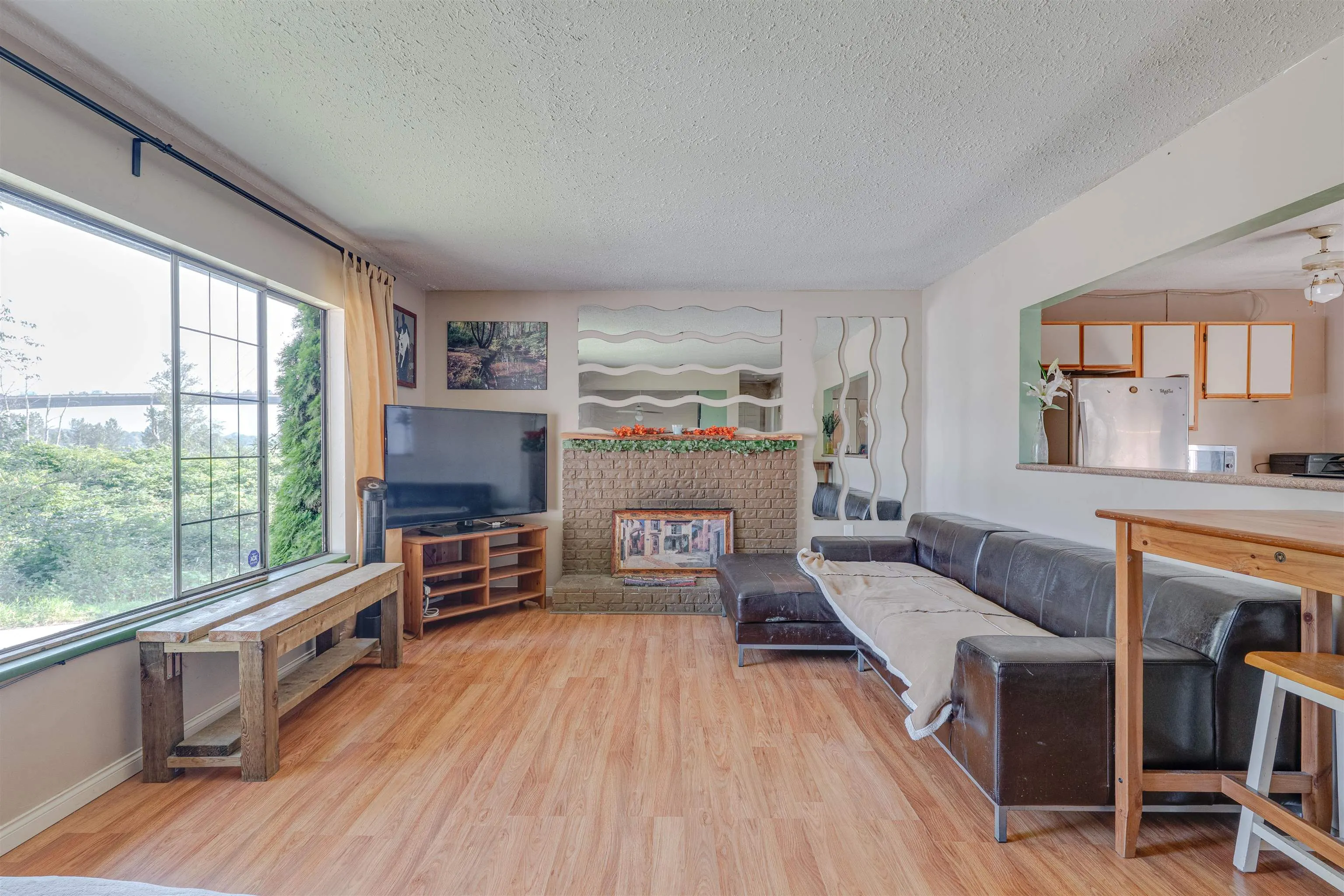 11546 Surrey Road