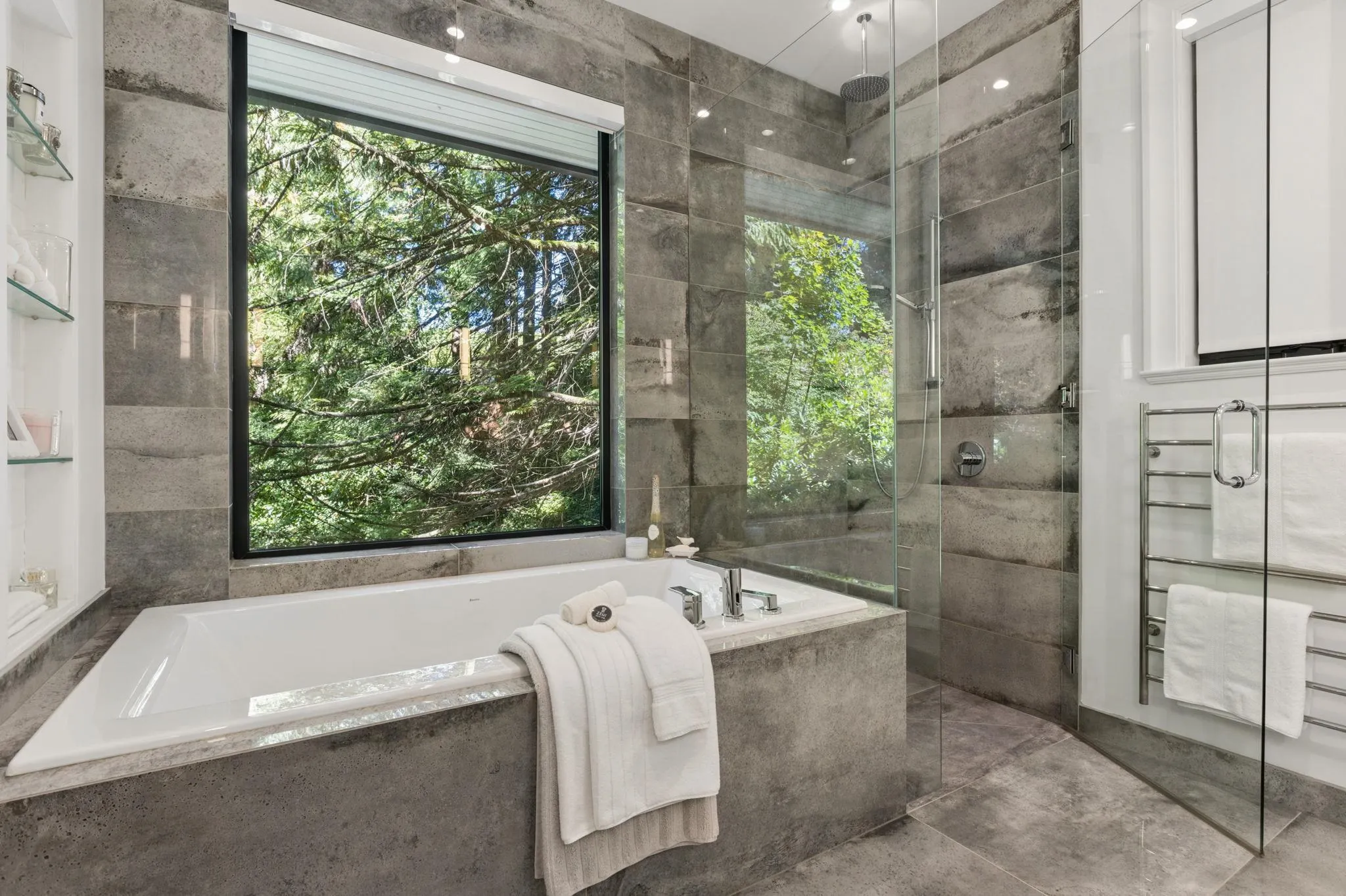 435 Macbeth Crescent