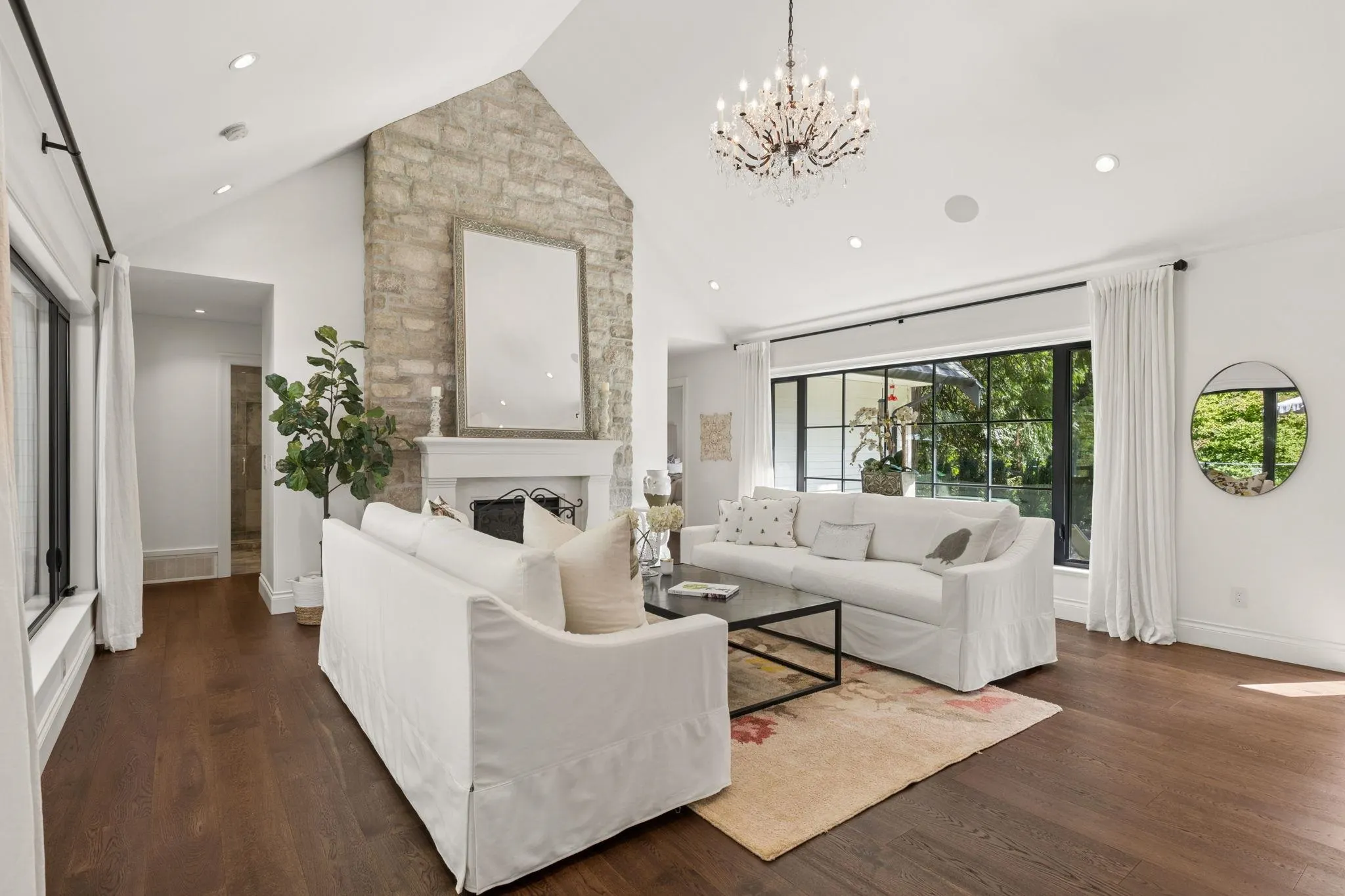 435 Macbeth Crescent
